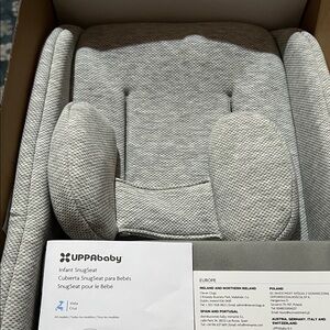 UPPAbaby Infant SnugSeat - Light Gray
